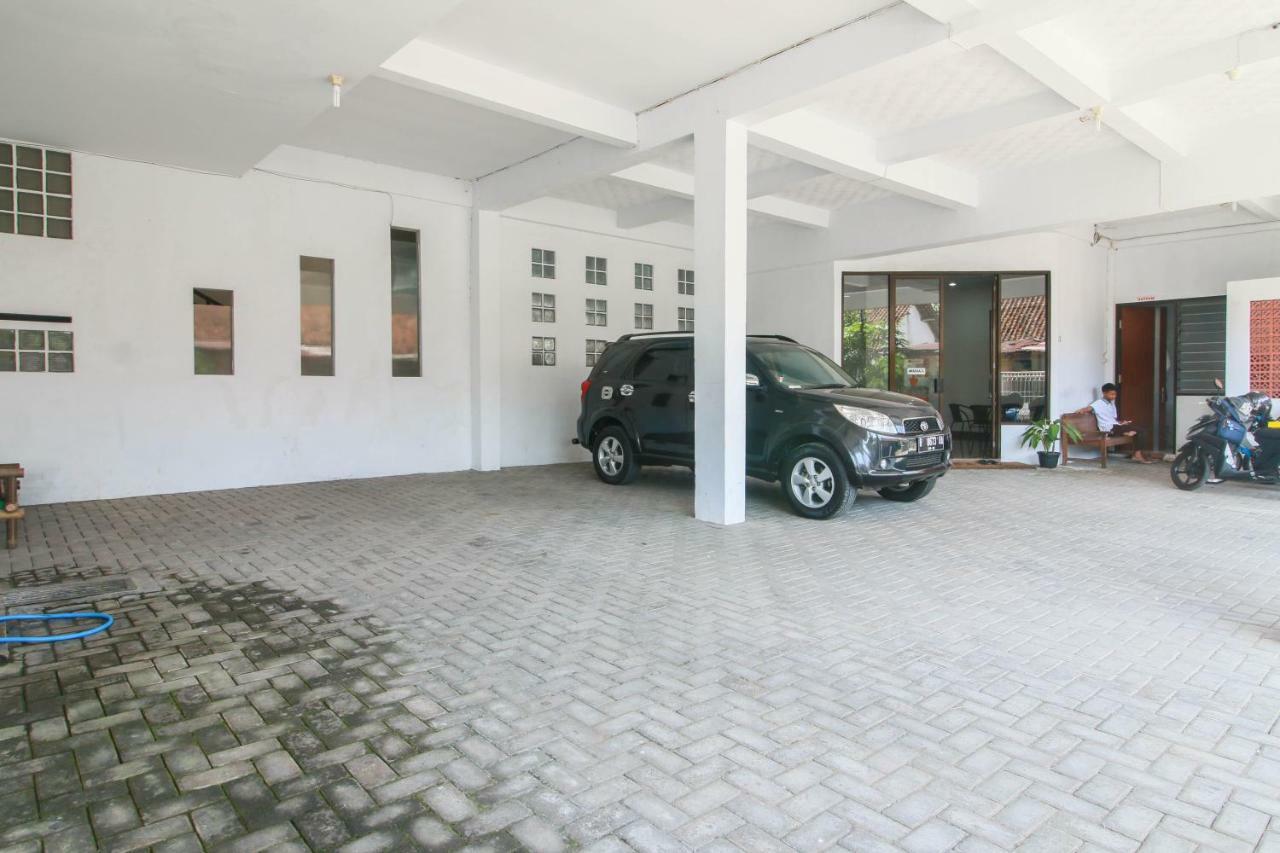 Reddoorz Syariah Near Universitas Jenderal Soedirman Purwokerto Kültér fotó