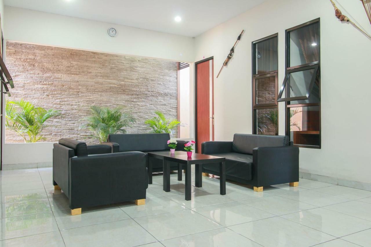 Reddoorz Syariah Near Universitas Jenderal Soedirman Purwokerto Kültér fotó